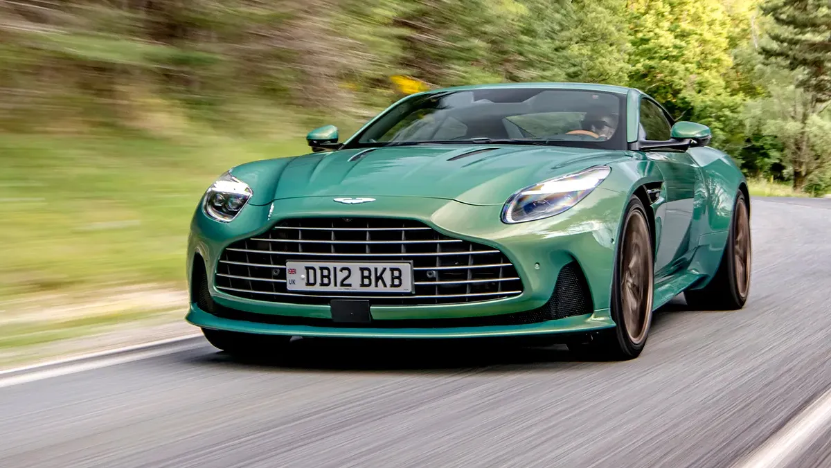  Aston Martin