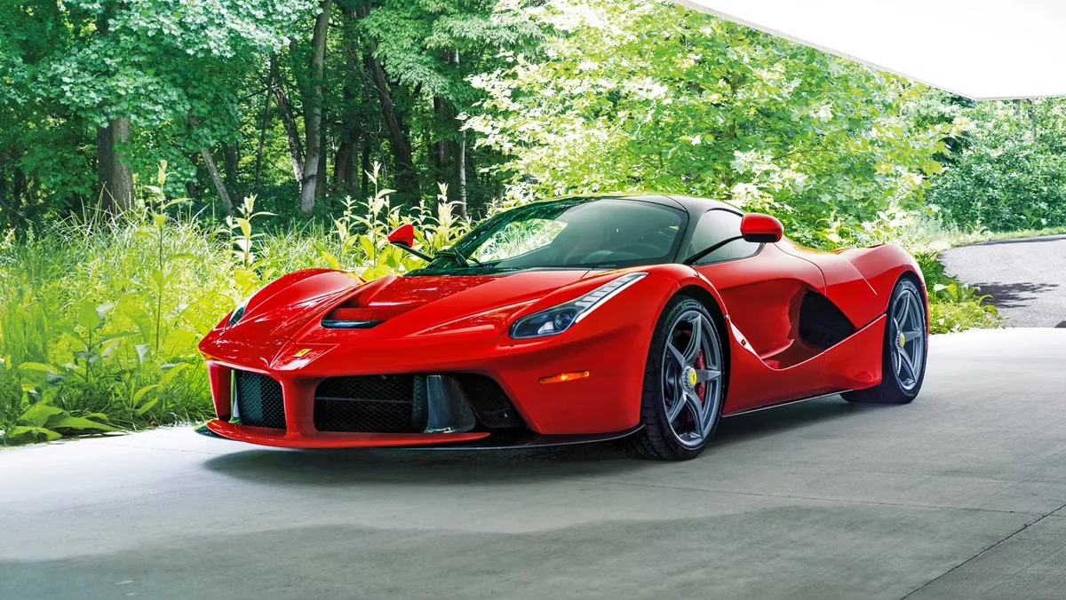  Ferrari